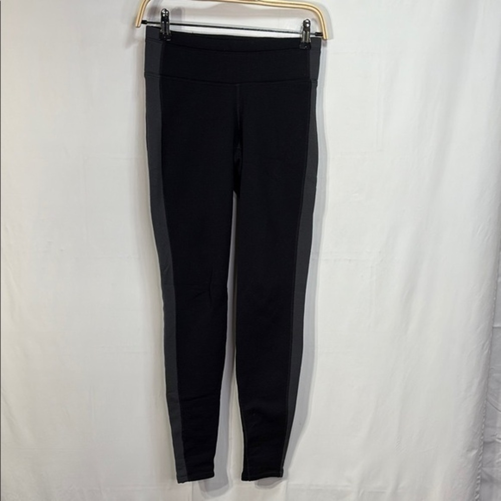 🗯️ Athleta Black and Gray fleece lined Leggings